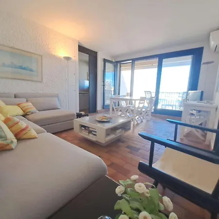 Brigantine112 - Appt 4 Pers Climatise Vue Avec Acces Direct Au Port, Proche De St Tropez Et Ses Plages